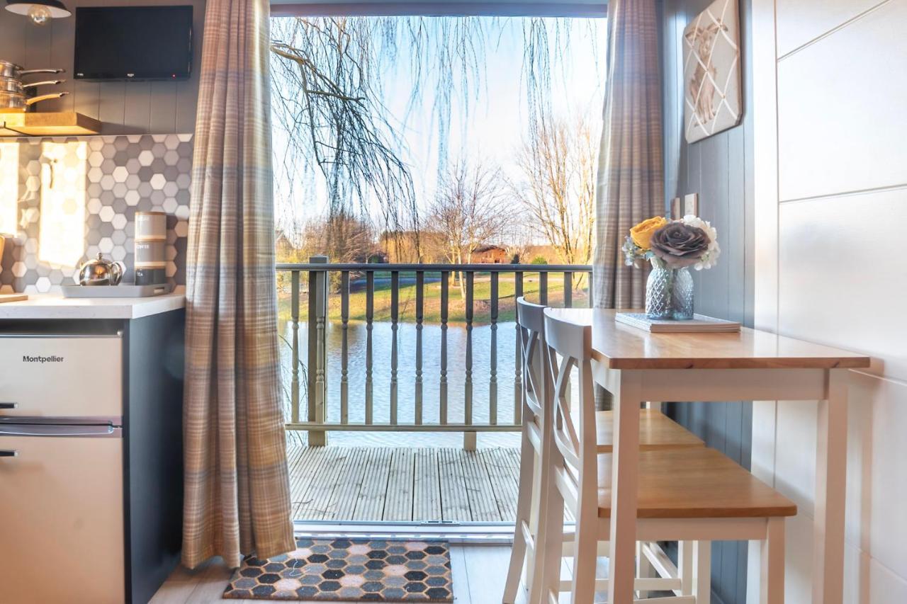 The Treehouse - Sleeps 4 Villa Old Leake Exterior foto