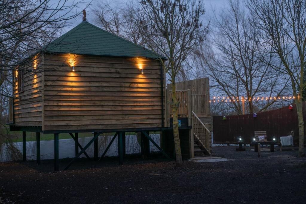 The Treehouse - Sleeps 4 Villa Old Leake Exterior foto