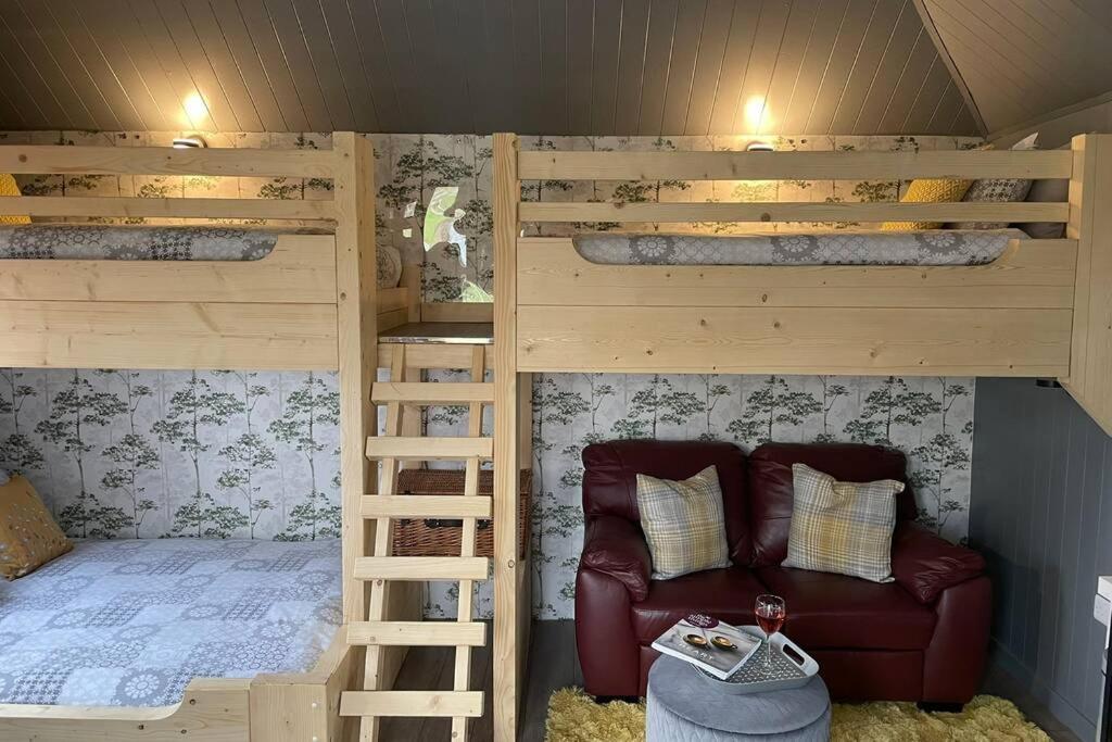 The Treehouse - Sleeps 4 Villa Old Leake Exterior foto